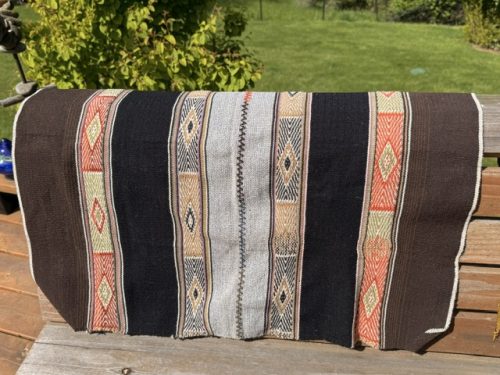 Wakes Vintage Hand-Collected Modern Mestana